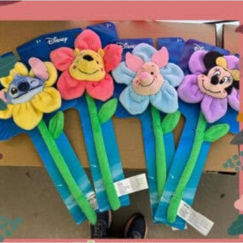 Disney Winnie the Pooh Plush Flower - Picture 8 of 9